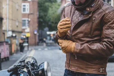 How Do I Choose The Right Men’s Leather Jacket for New Zealand’s Climate?