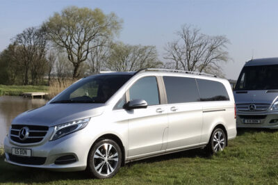 How to Hire a Minibus in Liverpool for Your Upcoming Trip?