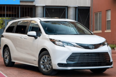 Sunshine Cab’s Airport Taxi Service: The Hassle-Free Travel Solution