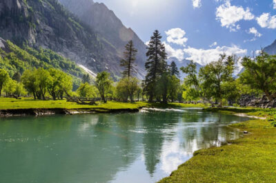 Zanzibar Island Travel: Guided Tours & Experiences