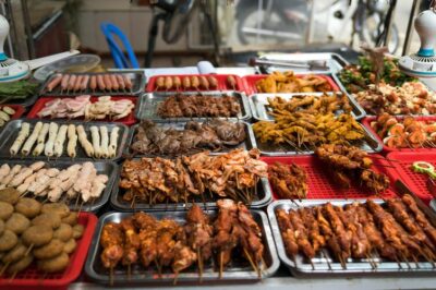 Top 10 Must-Try Street Foods in Dubai