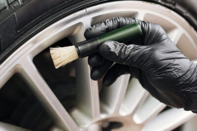 When Should You Consider Wheel Refurbishment for Vehicle