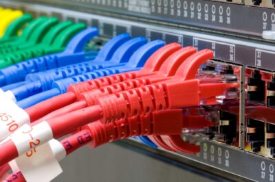 A Complete Guide to Choosing the Right Managed Gigabit Switch for Your Business