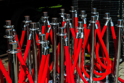 Different Styles of Rope Posts to Match Your Space 