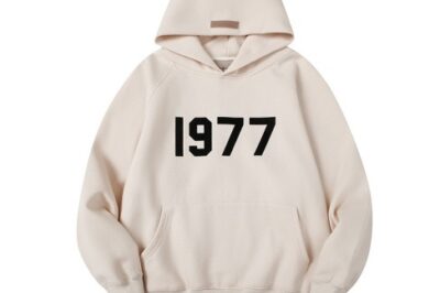 Essentials Fear of God Hoodie Redefining Casual Luxury in Streetwear