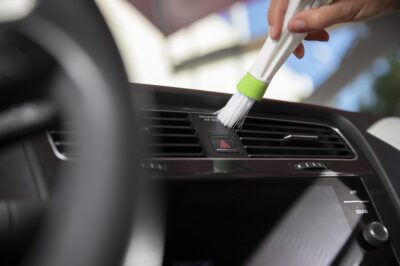 Expert Tips for Car AC Repair and Maintenance in UAE’s Summer Heat