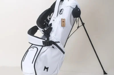 Lightweight Golf Bags That Combine Comfort and Functionality Lightweight Golf Bags That Combine Comfort and Functionality