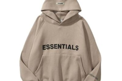 Essentials Hoodie in Canada: A Must-Have Streetwear Staple