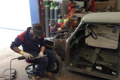 Classic Car Servicing in Dorset – Ensure Peak Performance!