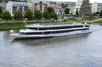 Top 5 Reasons Why You Should Visit Schengen Area Countries