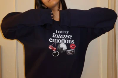 Why Are Printed Sweatshirts for Men and Women a Must-Have in Your Wardrobe?