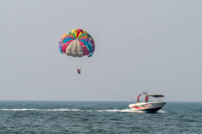 6 Best Water Sports and Adventure Activities to Try in Goa