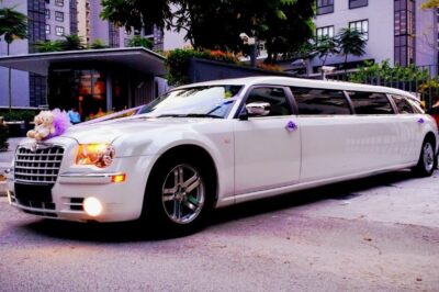 Elegant & Luxurious Wedding Limo Toronto | Book Now