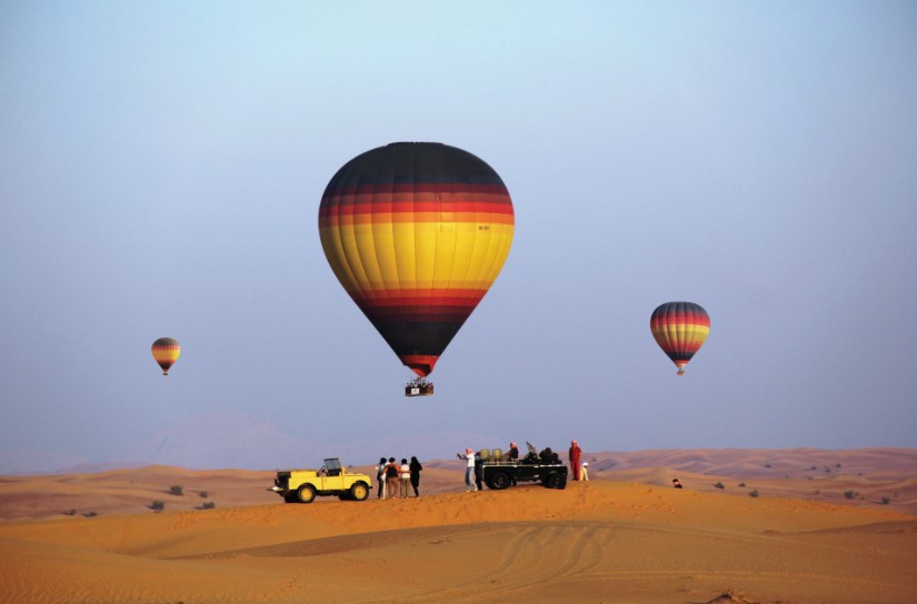 hot-air-balloon-dubai-desert