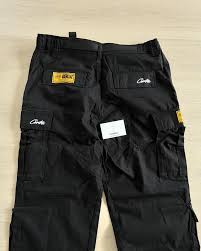 Cortiez Cargos: A Stylish Choice for Every Occasion