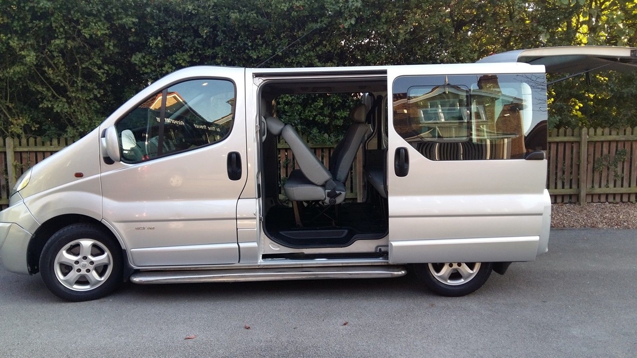 9 seater minibus