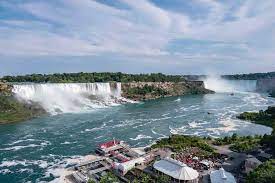 What Most Tourists Miss in Niagara Falls Tour Packages