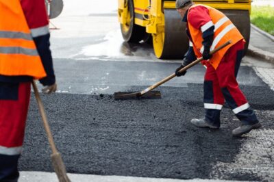 Surfacing Hampshire Specialists in Tarmac, Resin & Asphalt Driveways