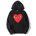 Be Seen in Comme des Garçons – Fashion That’s Loud, Bold, Pure Art