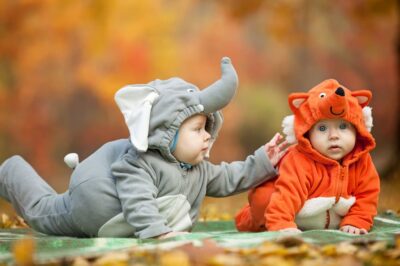 What Are the Cutest Twin Baby Outfit Ideas for Every Season?