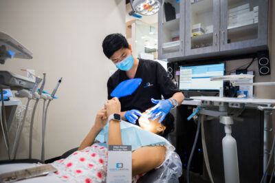 Which Is the Most Effective At-Home Teeth Whitening Kit?